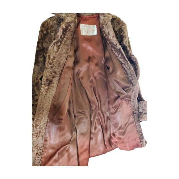 Vintage Eaton’s Fur Coat For Repurposing, Upcycling or Restoration - Picture 6 of 11